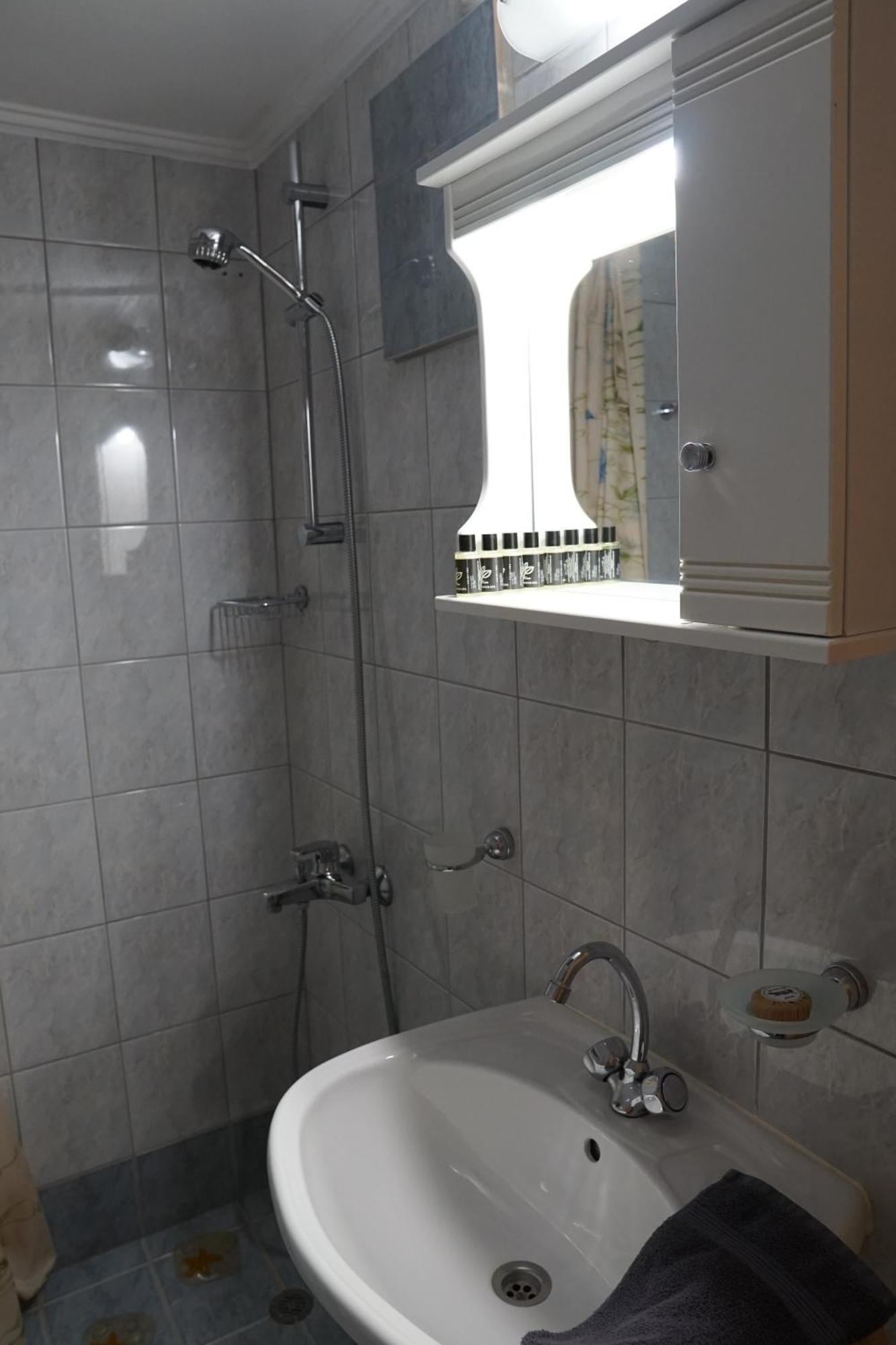 Sea And Sun Apartments 304 Ιδιωτικό Διαμέρισμα 卡德哈米利 外观 照片